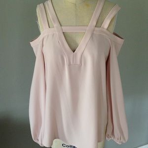 BCBGMAXAZRIA NWOT Cold Shoulder Dusty Rose Top